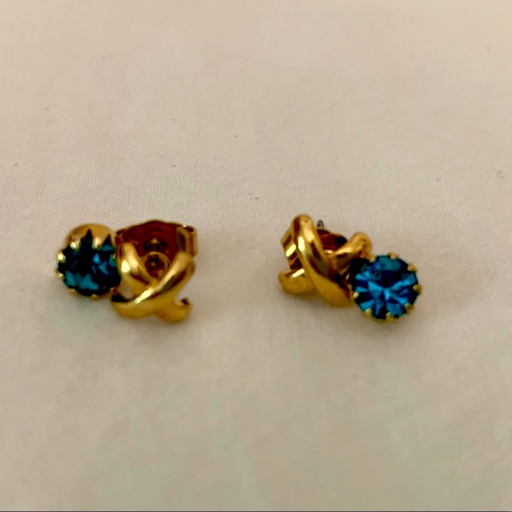 Earring Assortment - Picture 5 of 8